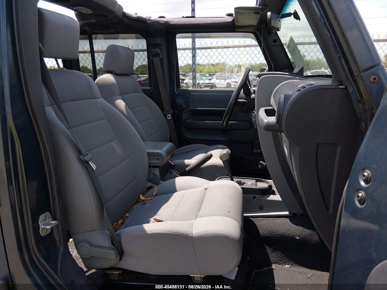 2007 JEEP WRANGLER UNLIMITED SAHARA thumbnail 6