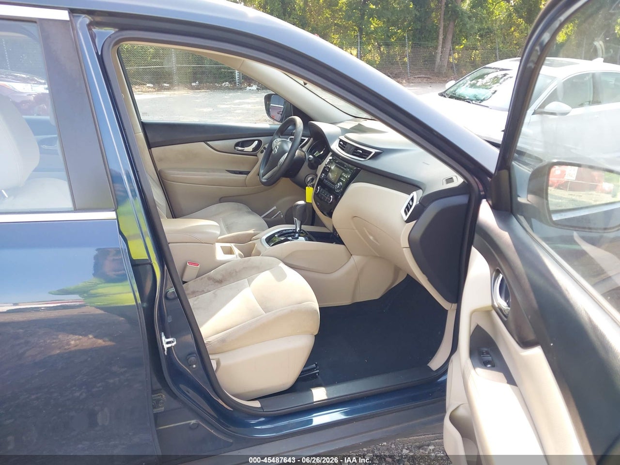 2016 NISSAN ROGUE S thumbnail 6
