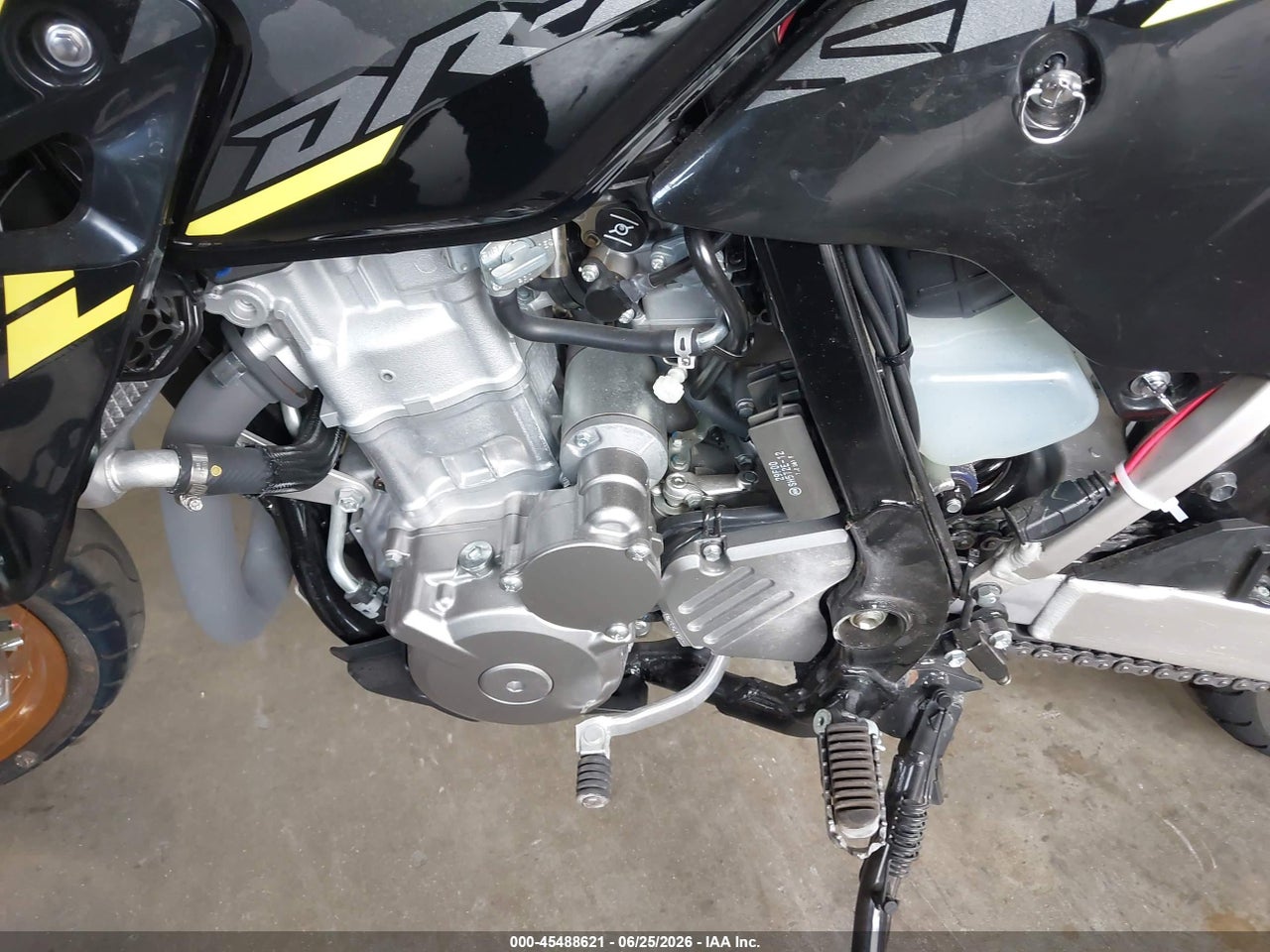 2018 SUZUKI DR-Z400 SM thumbnail 10