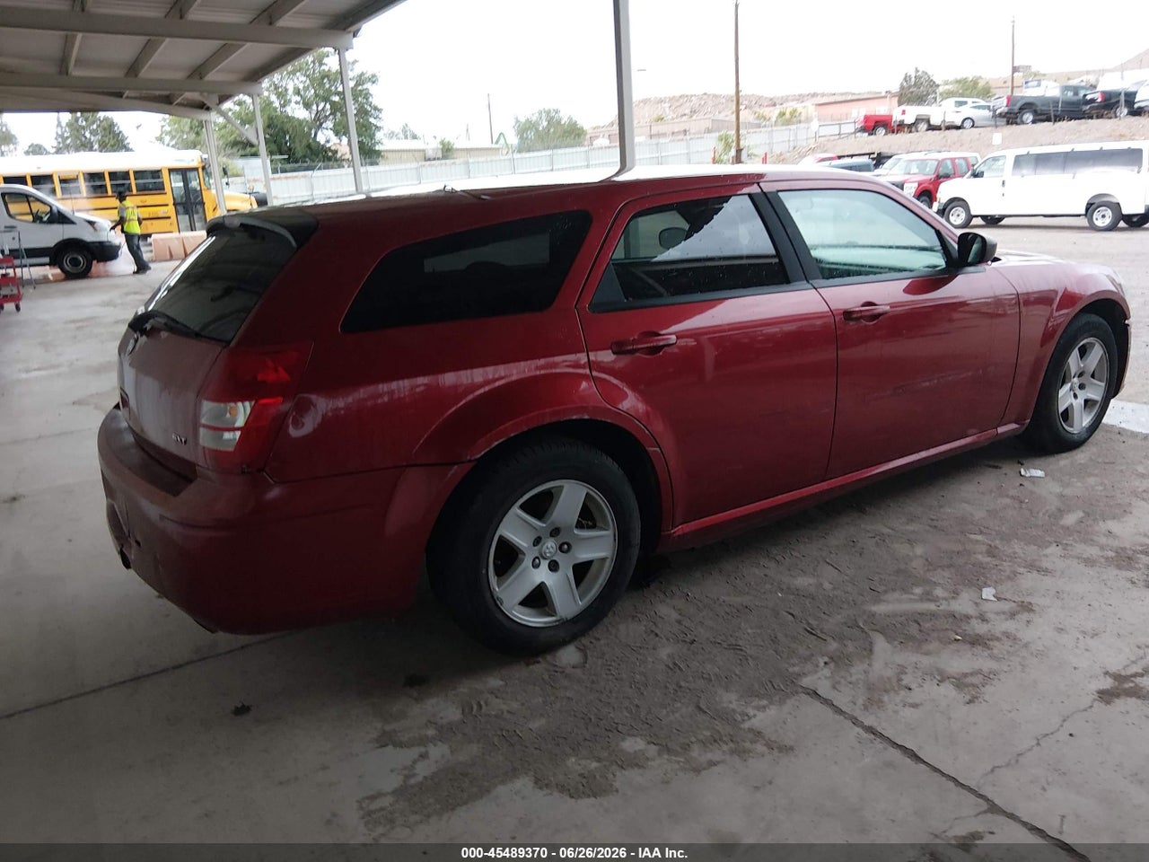 2005 DODGE MAGNUM SE thumbnail 5