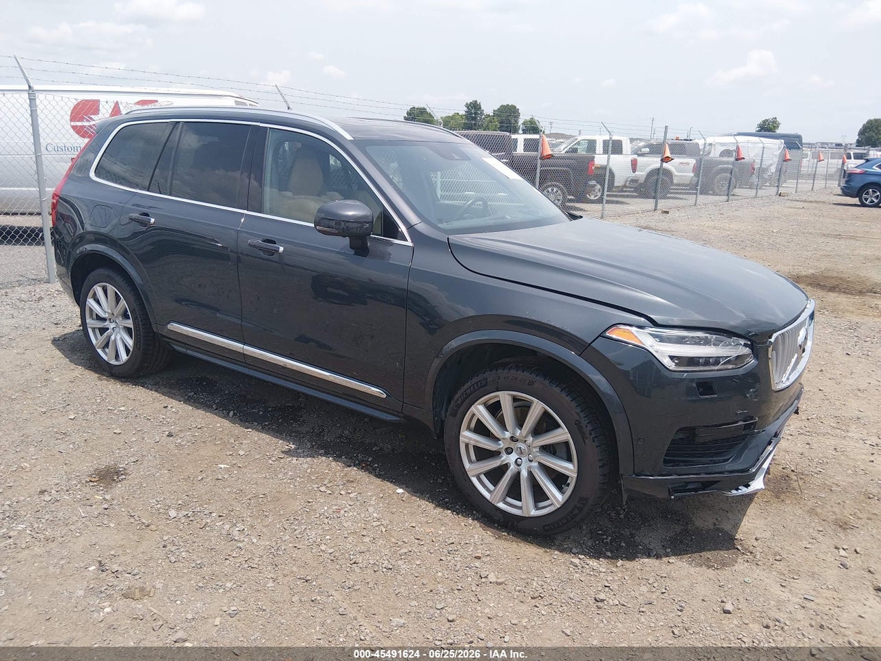2017 Volvo XC90
