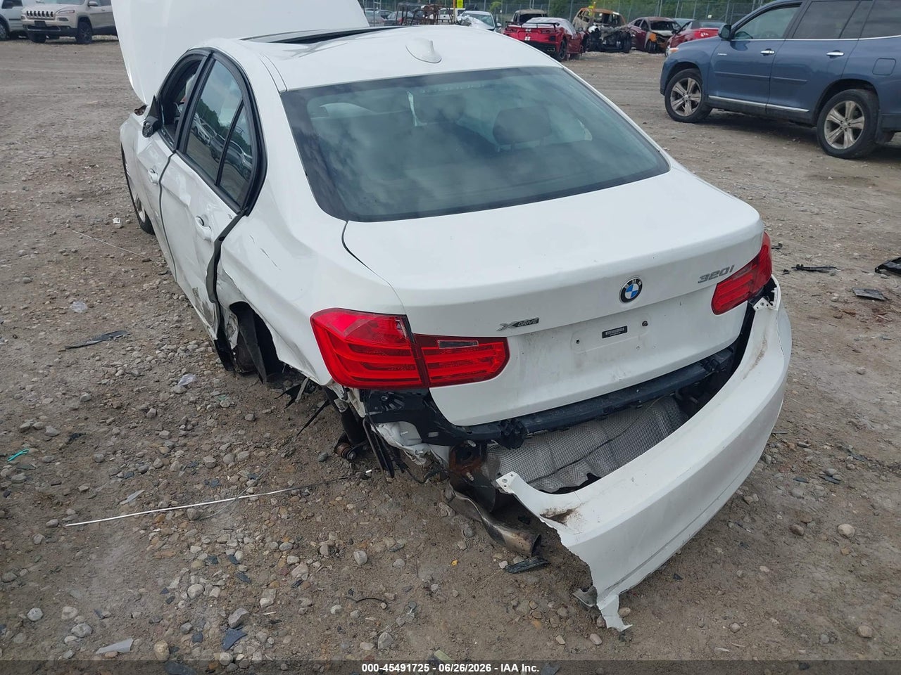 2015 BMW 320I XDRIVE thumbnail 7