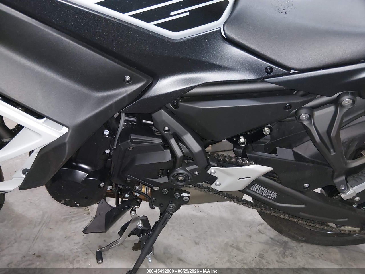 2026 KAWASAKI EX650 P thumbnail 10