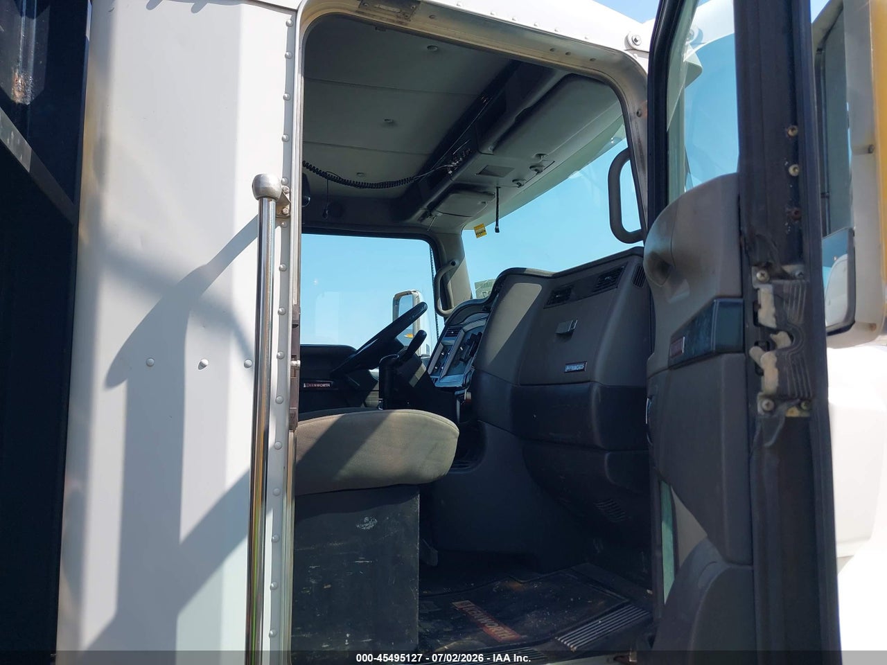 2009 KENWORTH CONSTRUCTION T800 thumbnail 6