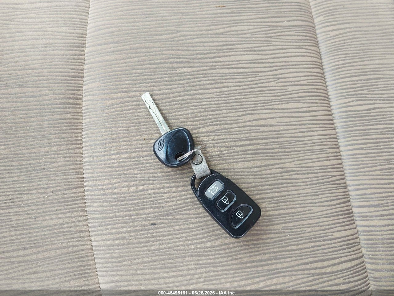 2011 HYUNDAI SONATA GLS thumbnail 12