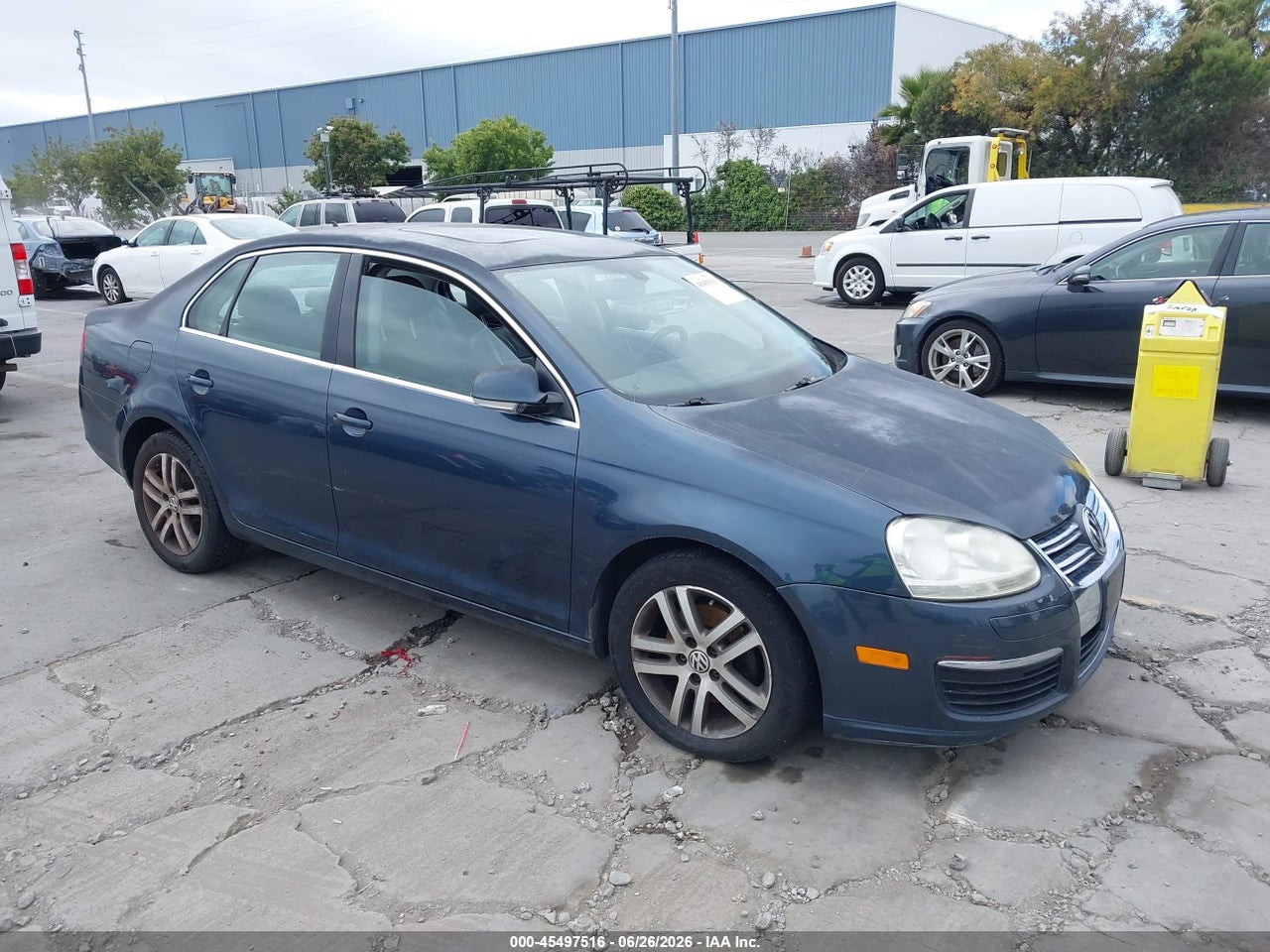 2005 VOLKSWAGEN JETTA 2.5 thumbnail 2