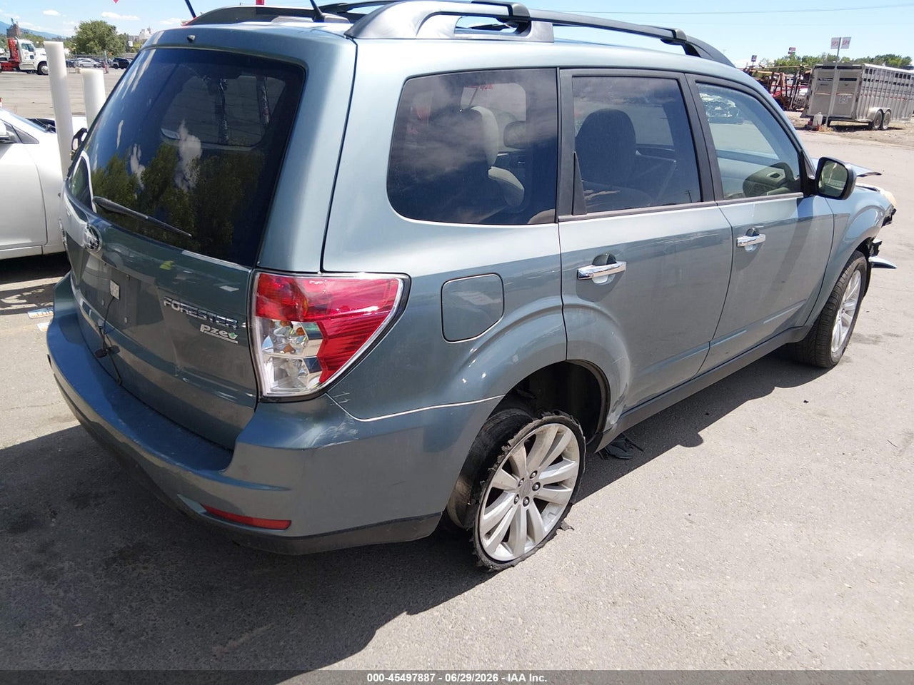 2012 SUBARU FORESTER 2.5X PREMIUM thumbnail 5