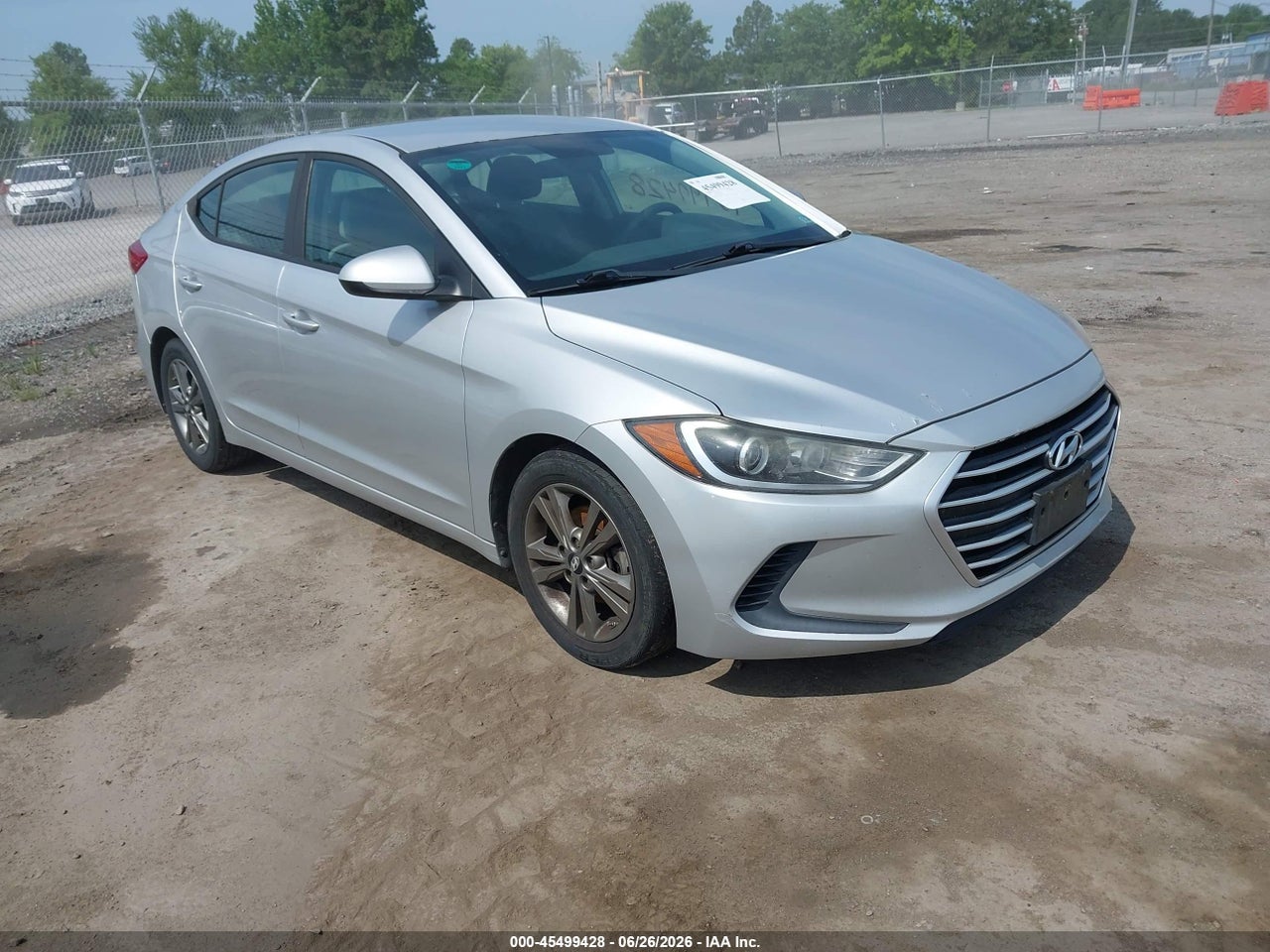 2017 HYUNDAI ELANTRA SE thumbnail 2