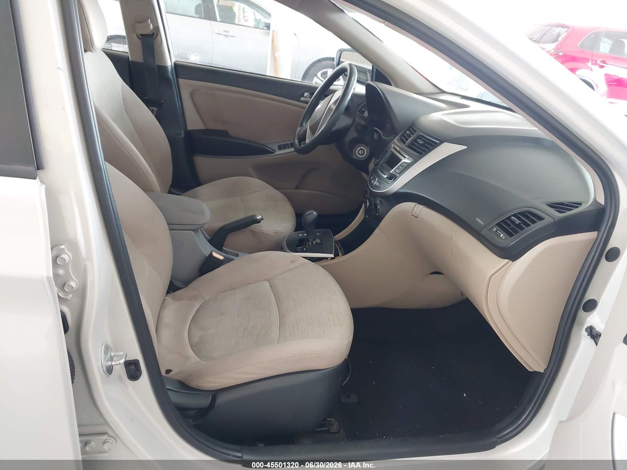 2016 HYUNDAI ACCENT SE thumbnail 6