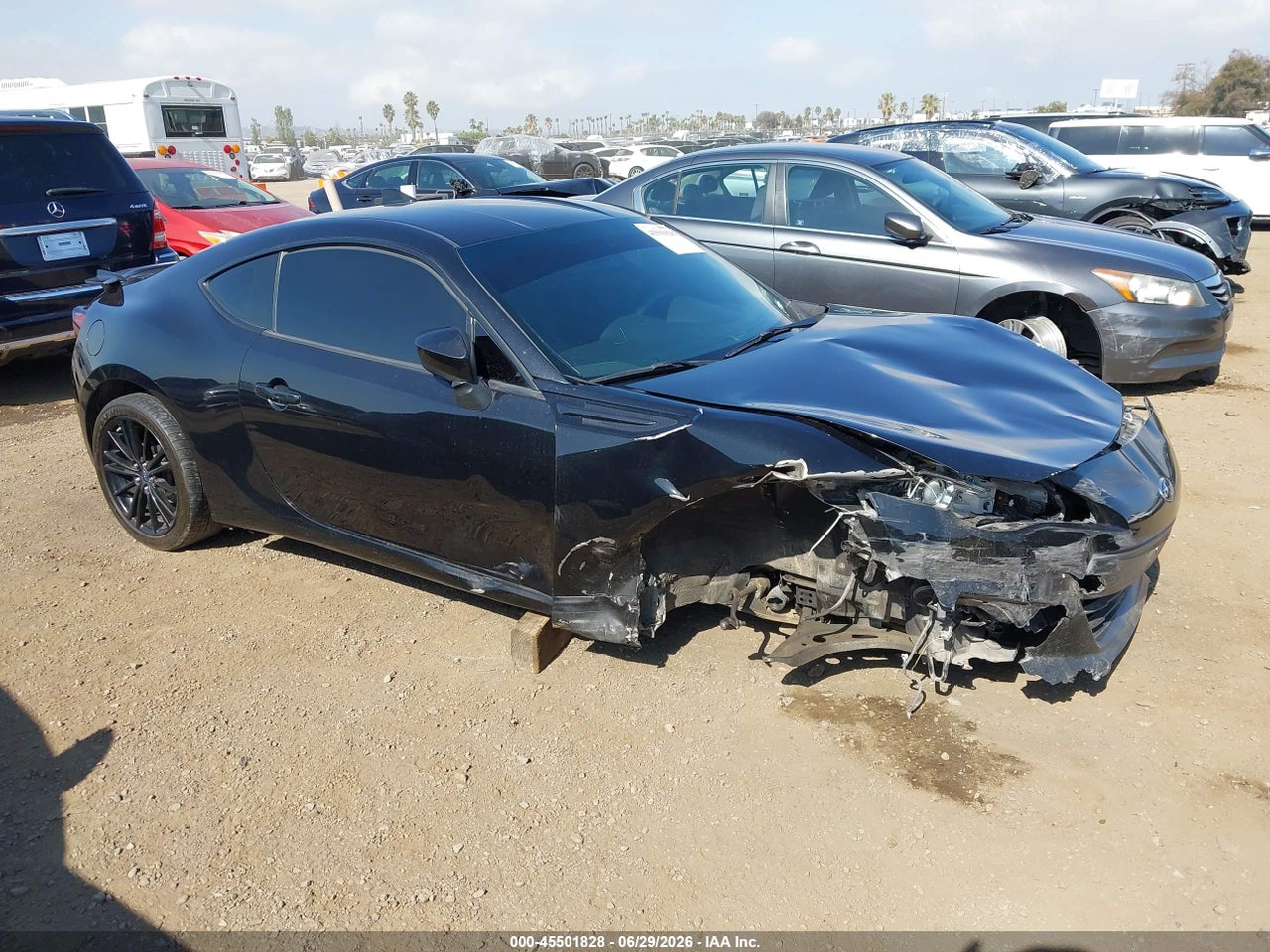 2016 SUBARU BRZ LIMITED thumbnail 2