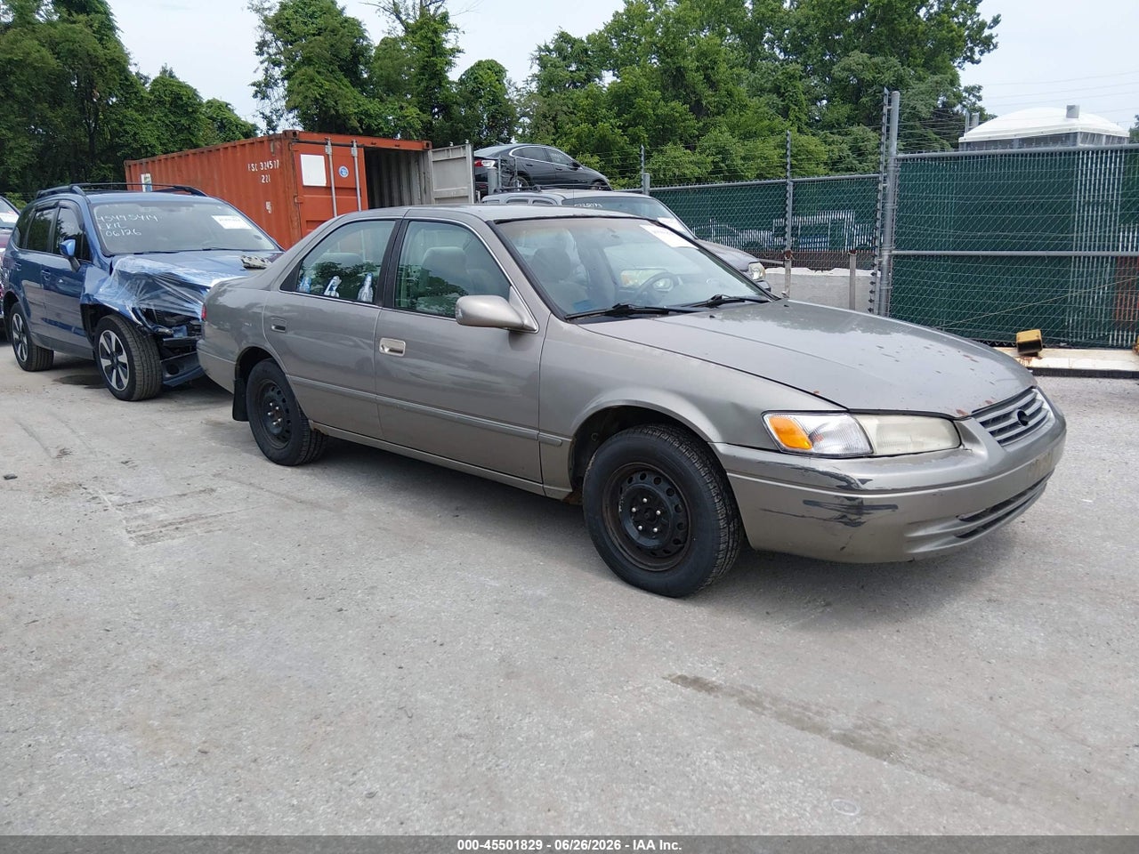 1998 TOYOTA CAMRY LE thumbnail 2