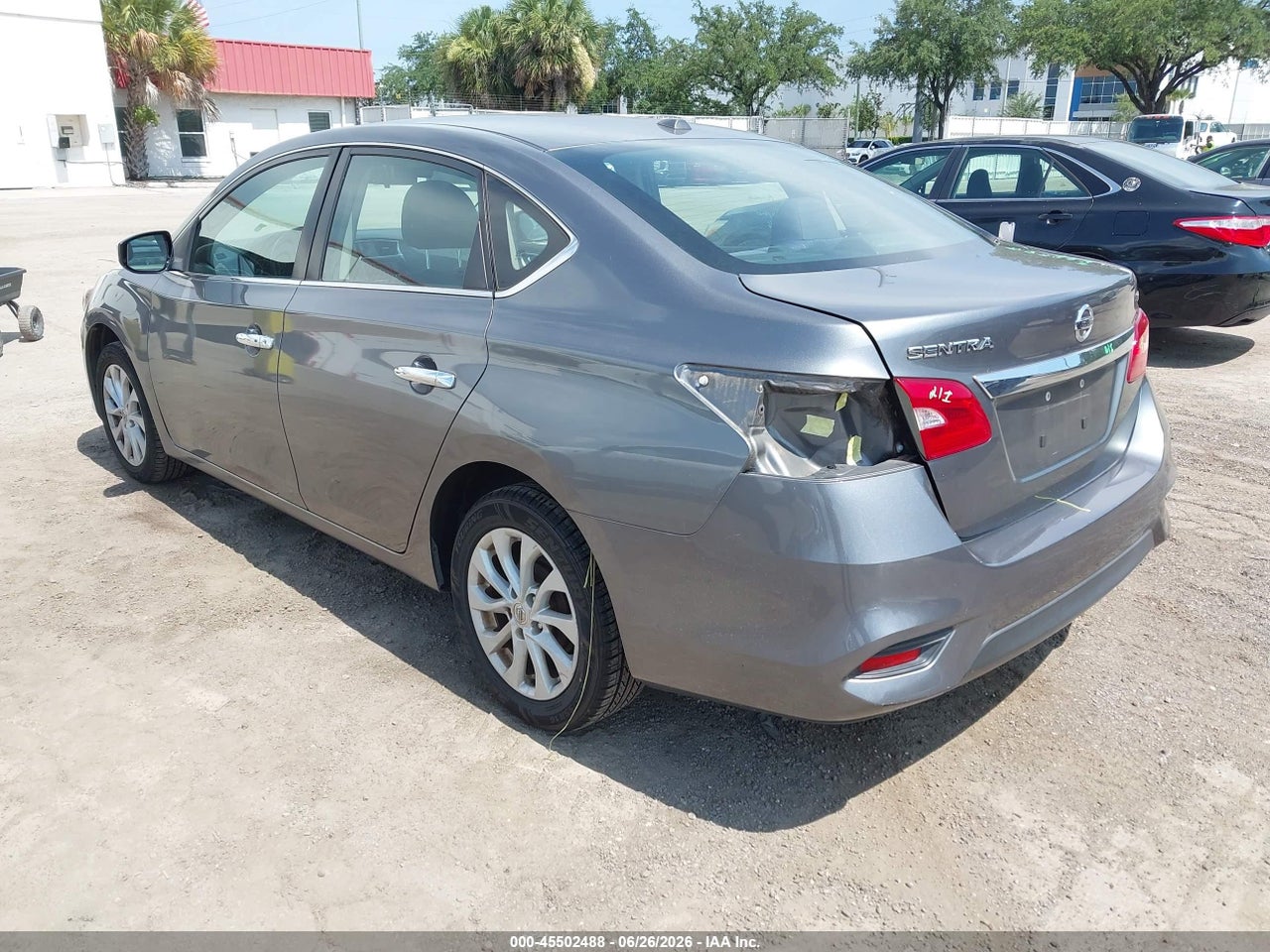 2018 NISSAN SENTRA SV thumbnail 4