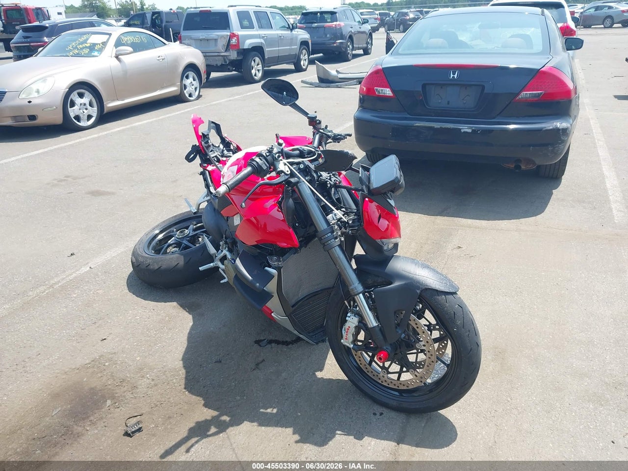 2021 DUCATI STREETFIGHTER V4/V4S thumbnail 2