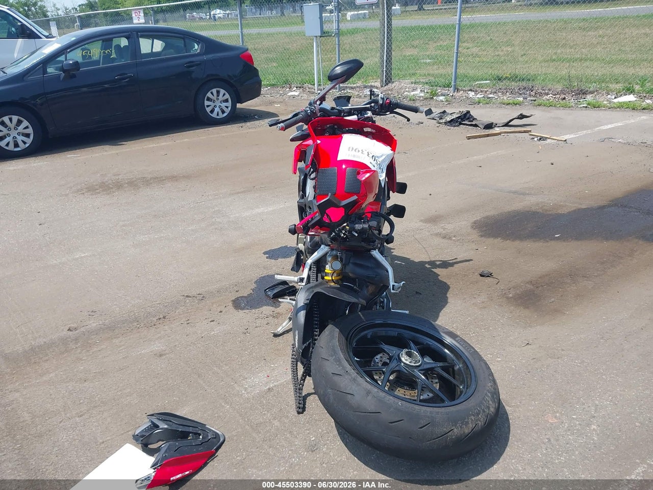 2021 DUCATI STREETFIGHTER V4/V4S thumbnail 7