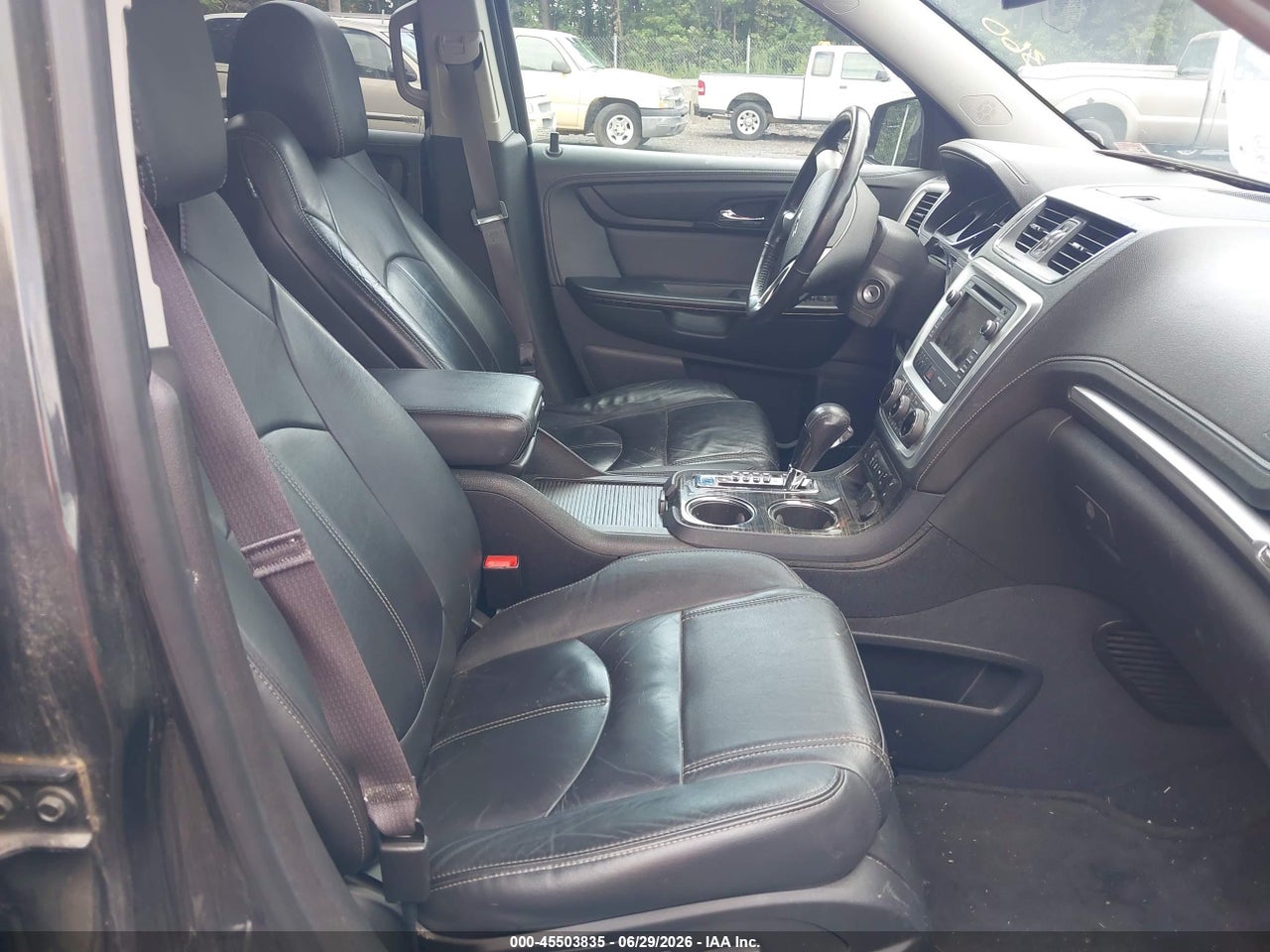 2015 GMC ACADIA SLT thumbnail 6
