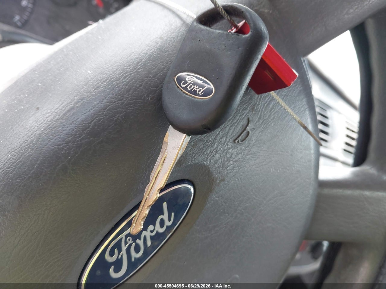 2004 FORD TAURUS SE thumbnail 12