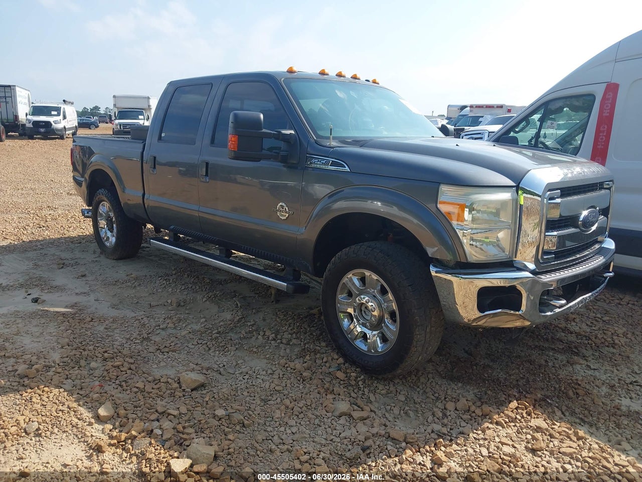 2016 FORD F-250 LARIAT thumbnail 2