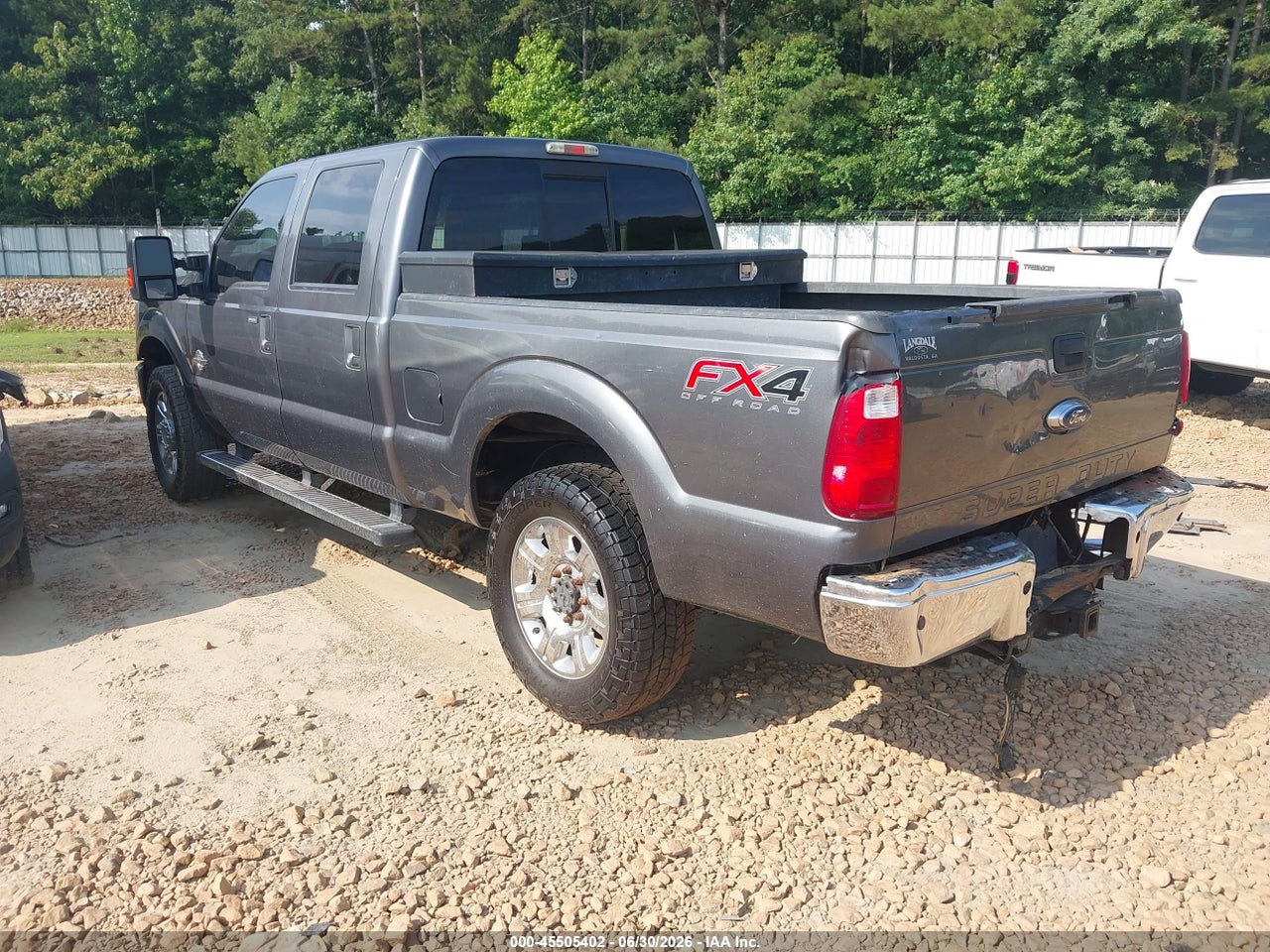 2016 FORD F-250 LARIAT thumbnail 4