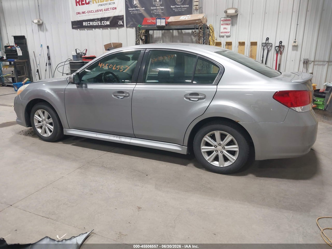 2011 SUBARU LEGACY 2.5I PREMIUM thumbnail 4