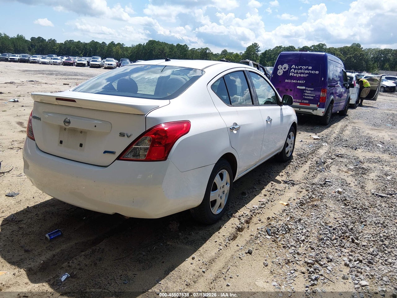 2014 NISSAN VERSA 1.6 SV thumbnail 5