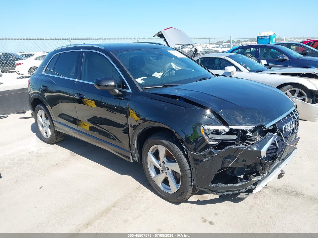 WA1AECF39L1****** · 2020 AUDI Q3 PREMIUM 45 TFSI QUATTRO TIPTRONIC