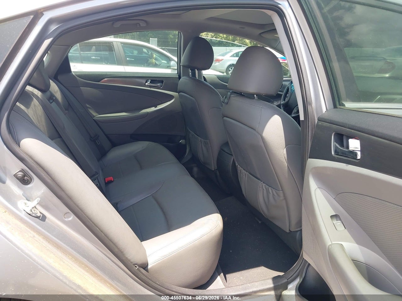 2015 HYUNDAI SONATA HYBRID LIMITED thumbnail 9