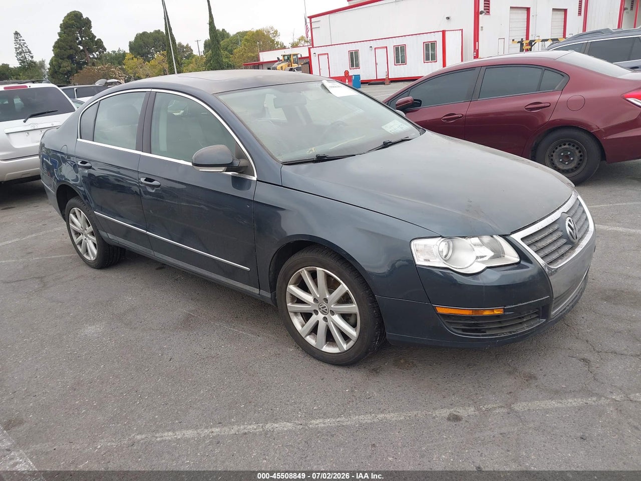 2006 VOLKSWAGEN PASSAT 2.0T thumbnail 2