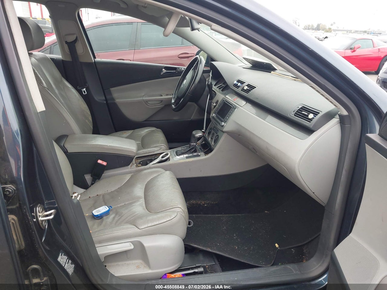 2006 VOLKSWAGEN PASSAT 2.0T thumbnail 6