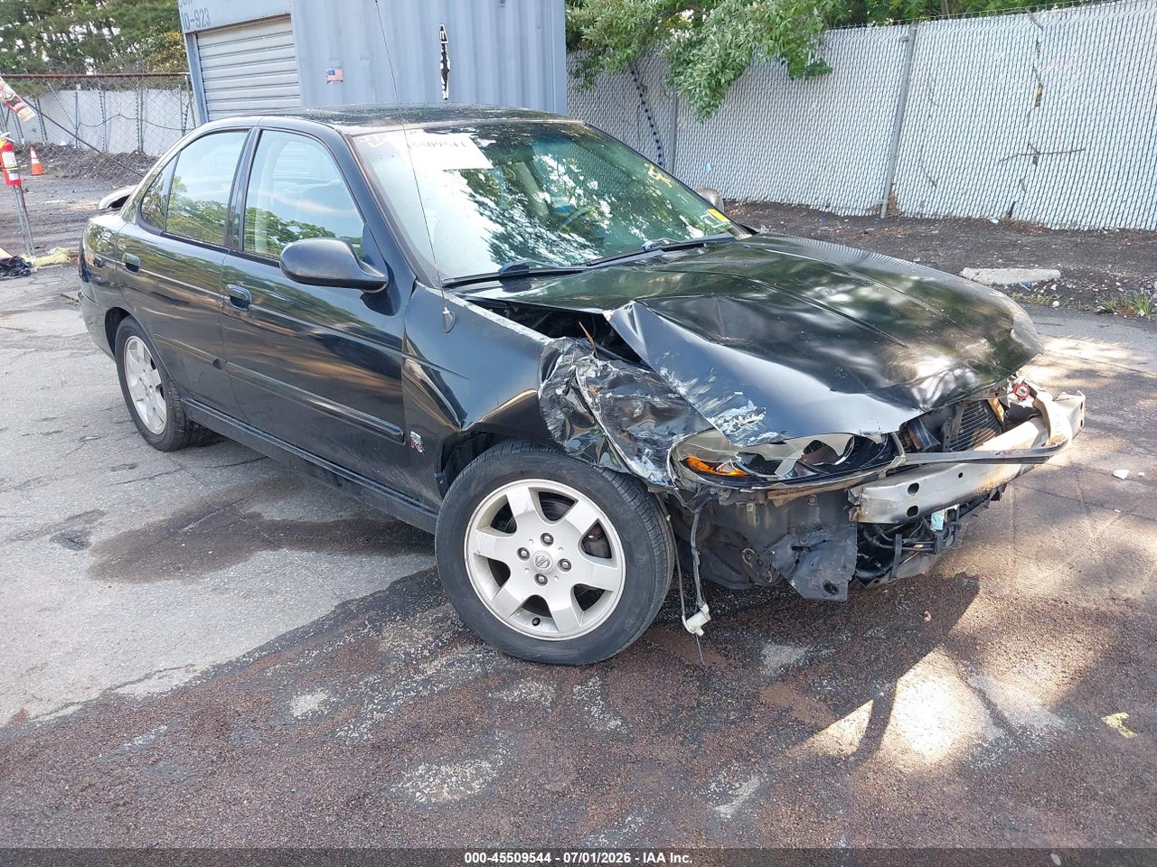 2005 NISSAN SENTRA SE-R thumbnail 2