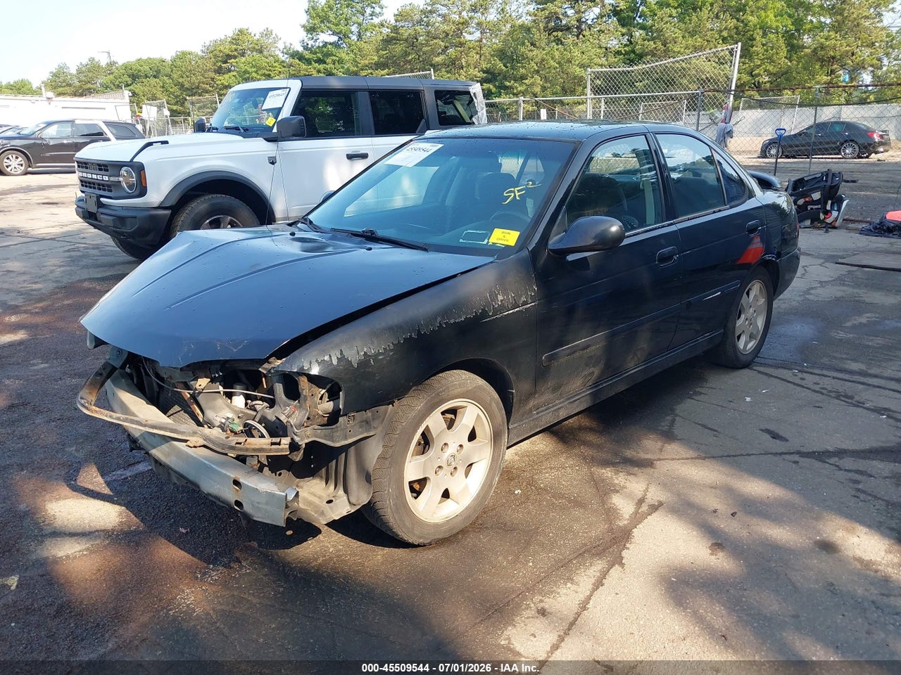 2005 NISSAN SENTRA SE-R thumbnail 3