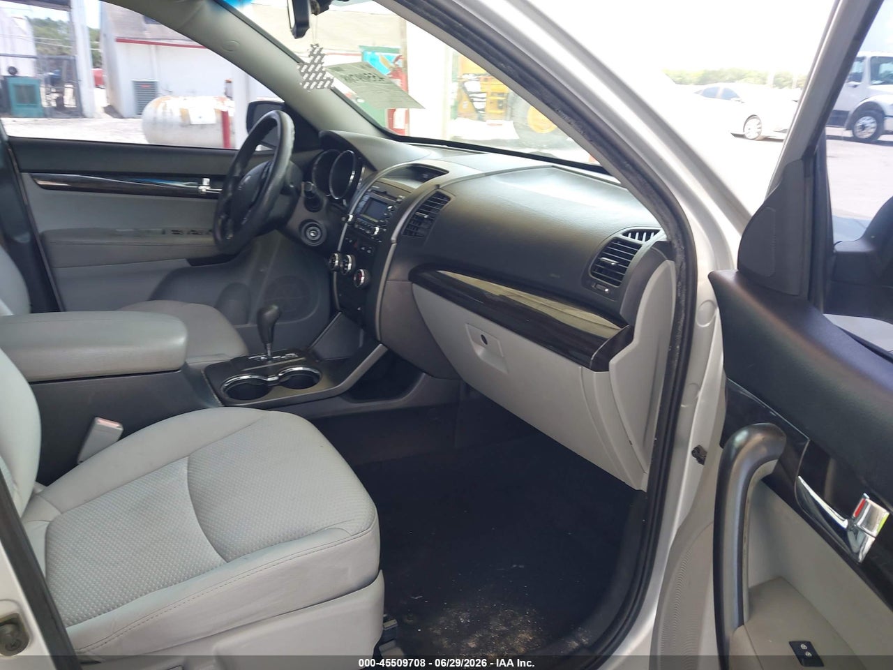 2012 KIA SORENTO LX thumbnail 6