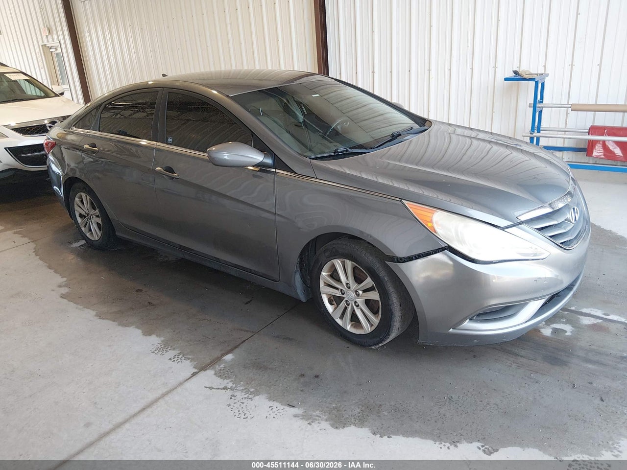 2011 HYUNDAI SONATA GLS thumbnail 2