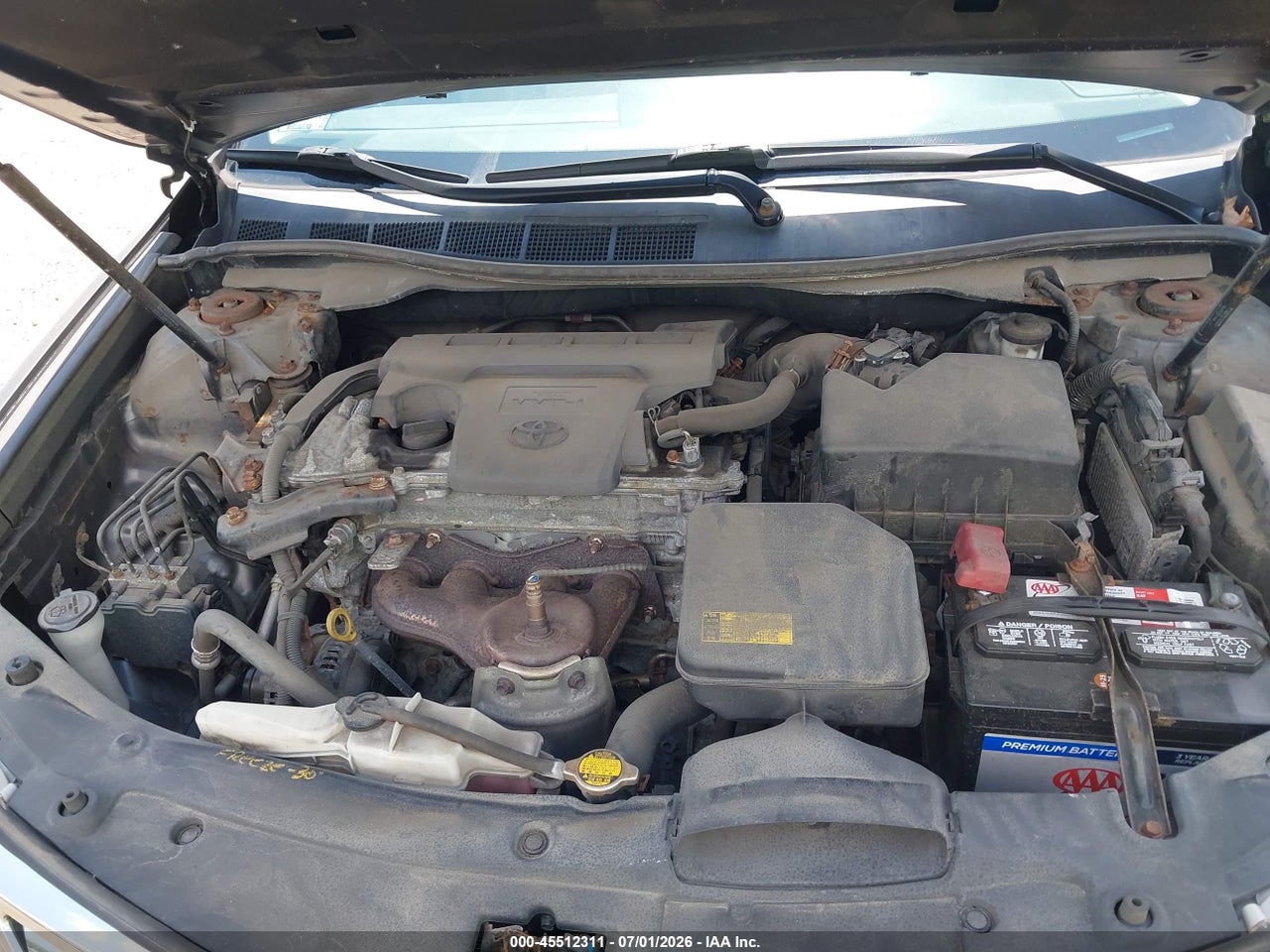 2013 TOYOTA CAMRY XLE thumbnail 11