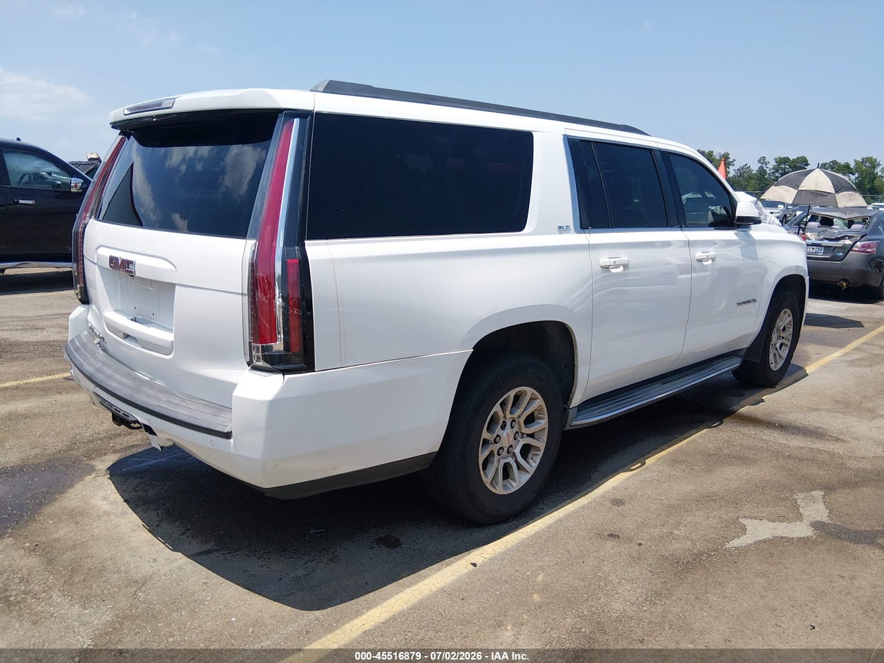 2015 GMC YUKON XL 1500 SLT · 4/12
