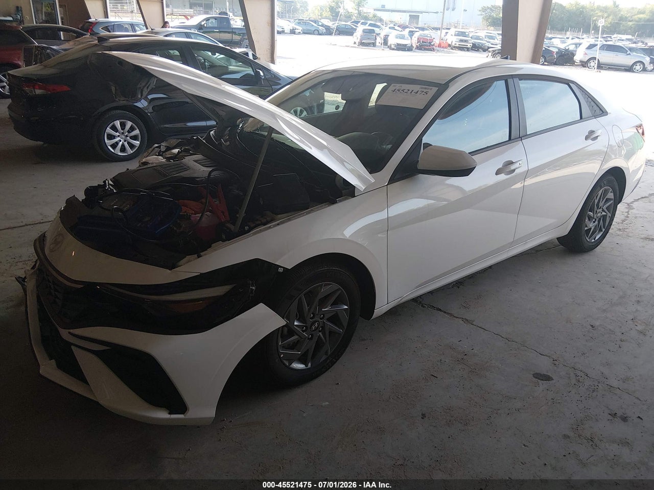 2026 HYUNDAI ELANTRA HYBRID BLUE · 2/12