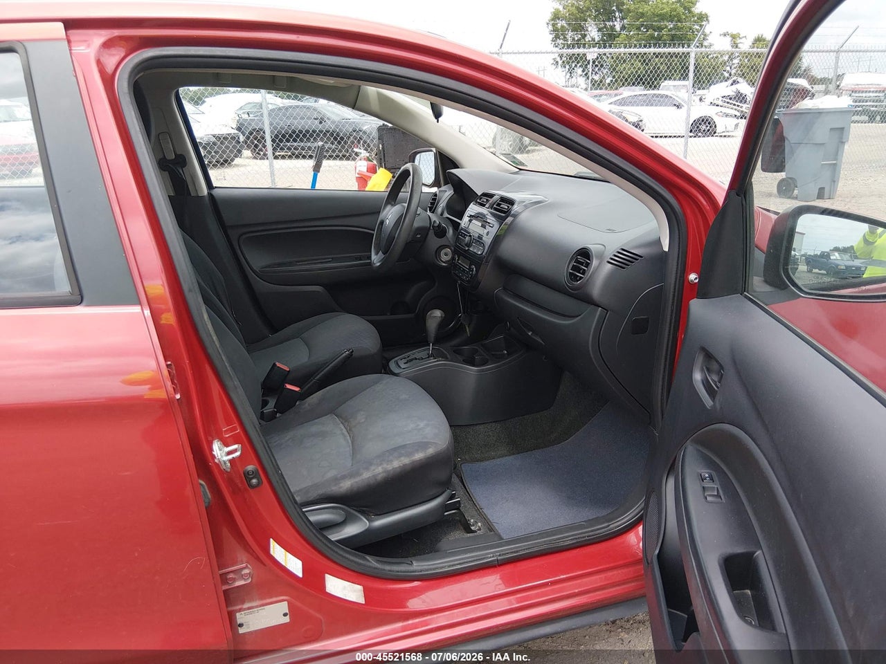 2015 MITSUBISHI MIRAGE DE thumbnail 6
