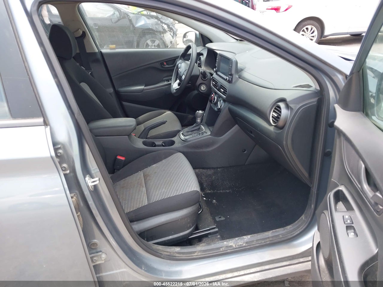 2019 HYUNDAI KONA SE thumbnail 6