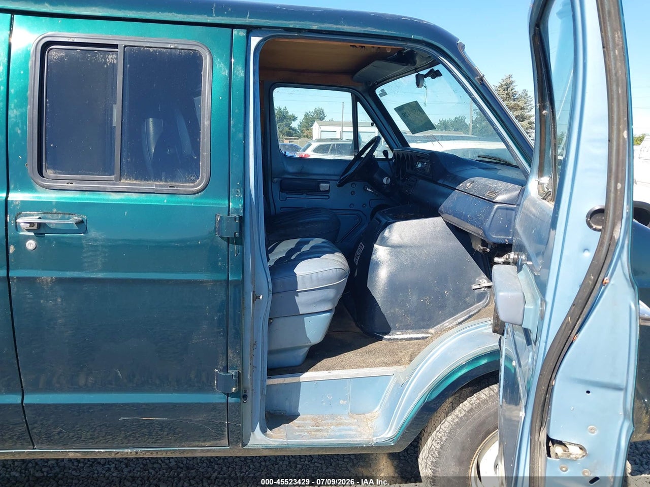 1986 DODGE RAM VAN B250 thumbnail 6