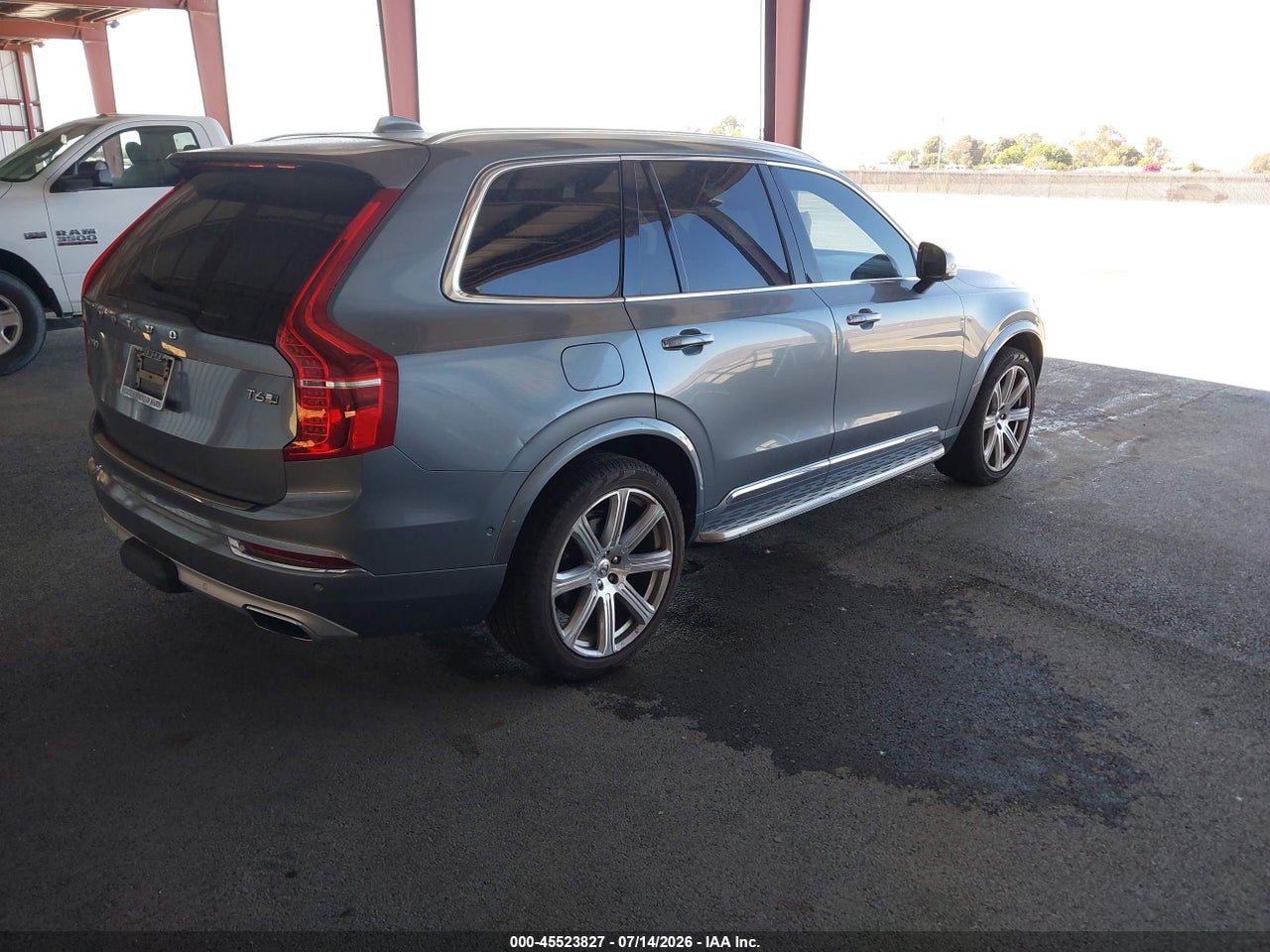 2016 VOLVO XC90 T6 INSCRIPTION thumbnail 5