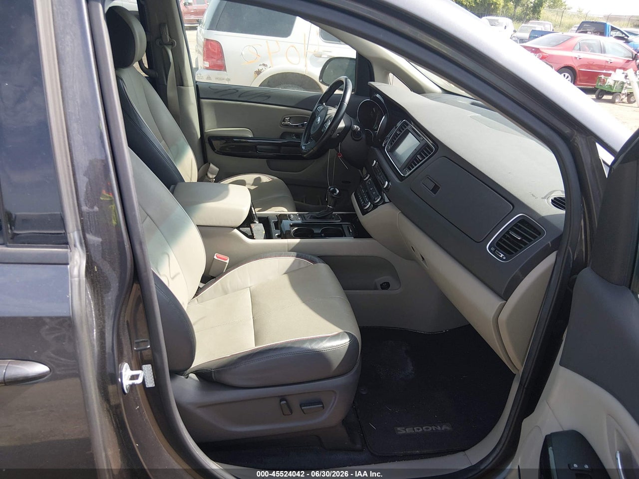 2016 KIA SEDONA SX thumbnail 6