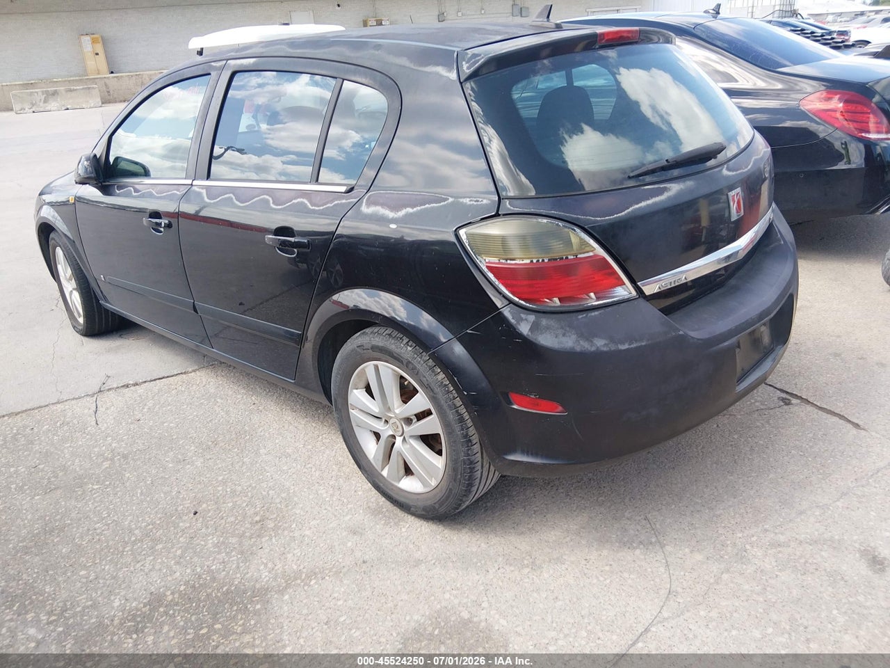2008 SATURN ASTRA XR thumbnail 4