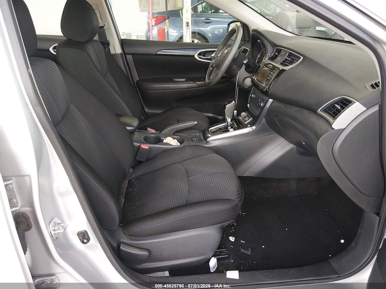 2017 NISSAN SENTRA SR thumbnail 6
