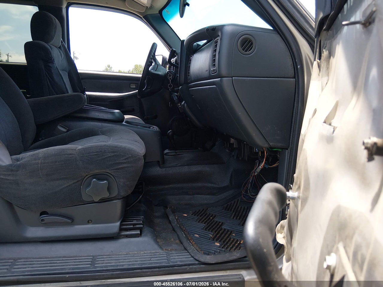 2000 CHEVROLET SILVERADO 1500   thumbnail 6