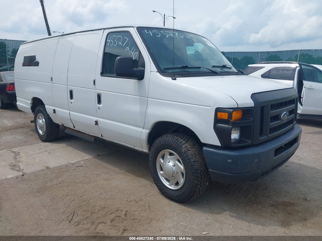 2013 FORD E-250 COMMERCIAL/RECREATIONAL thumbnail 2
