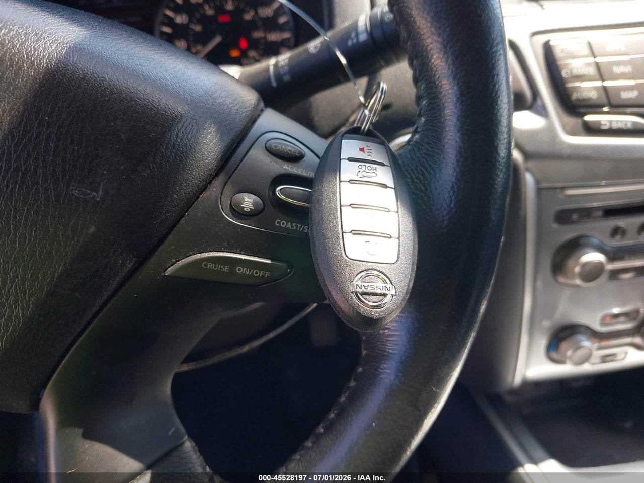 2018 NISSAN PATHFINDER SL thumbnail 12