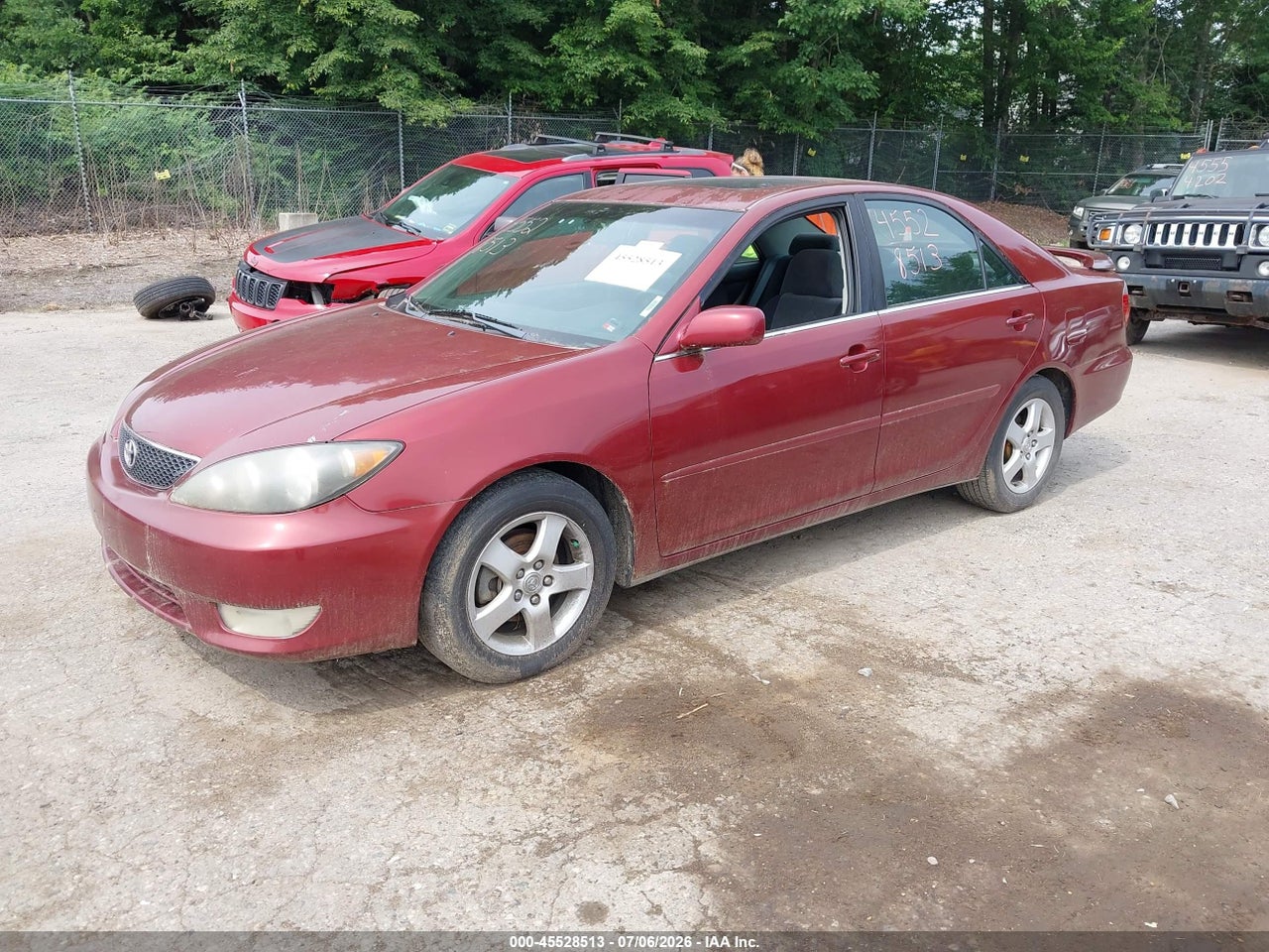 2005 TOYOTA CAMRY SE thumbnail 3