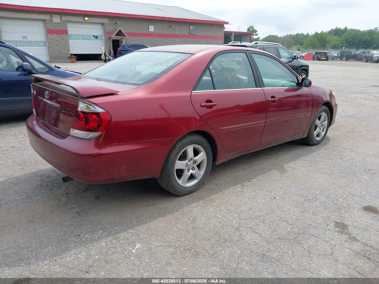2005 TOYOTA CAMRY SE thumbnail 5