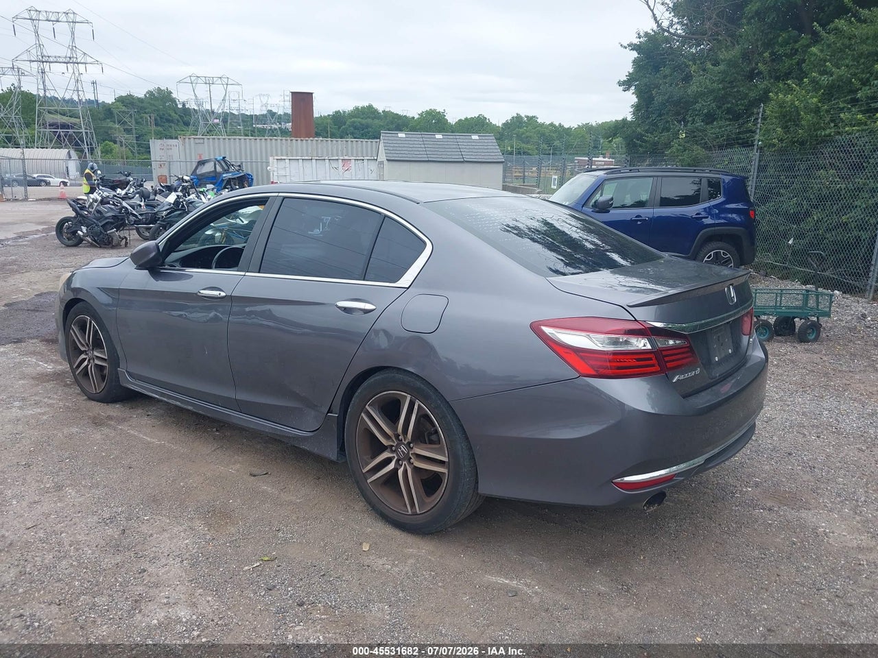 2016 HONDA ACCORD SPORT thumbnail 4