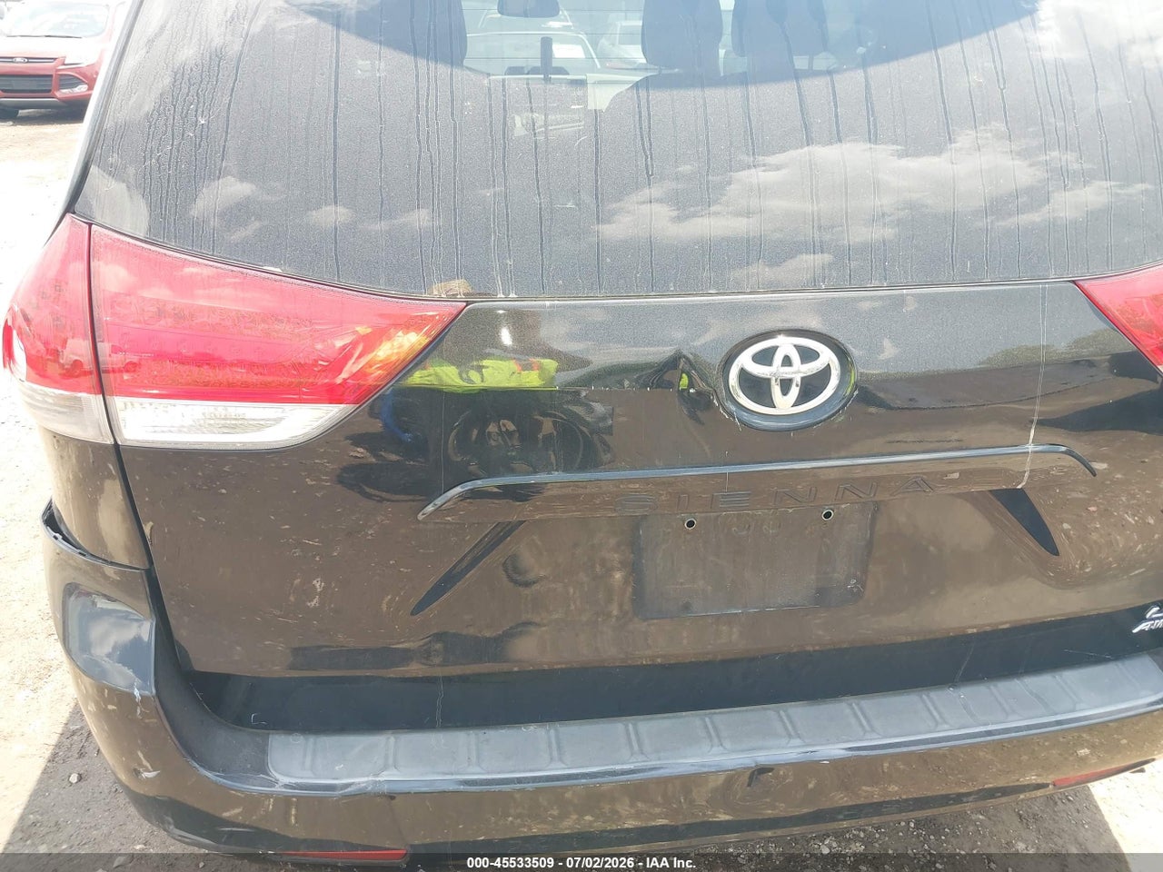 2013 TOYOTA SIENNA LE 7 PASSENGER thumbnail 7