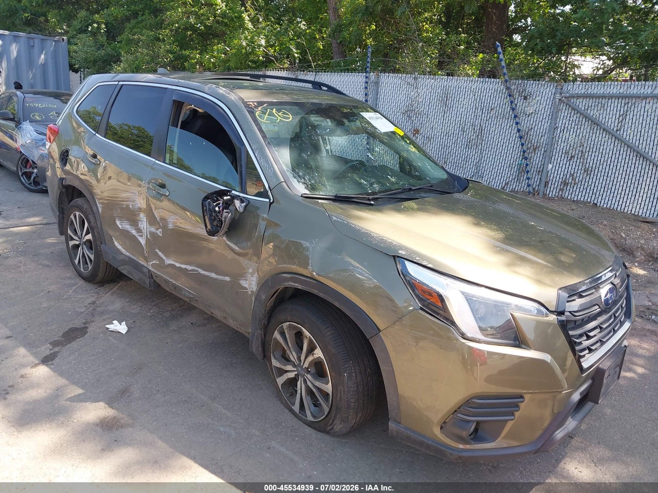 2022 SUBARU FORESTER LIMITED thumbnail 2